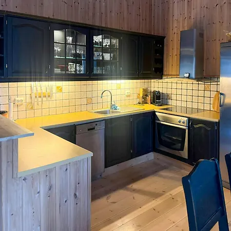 Dom wakacyjny Mountain In Snodalen With Fireplace Kvinlog